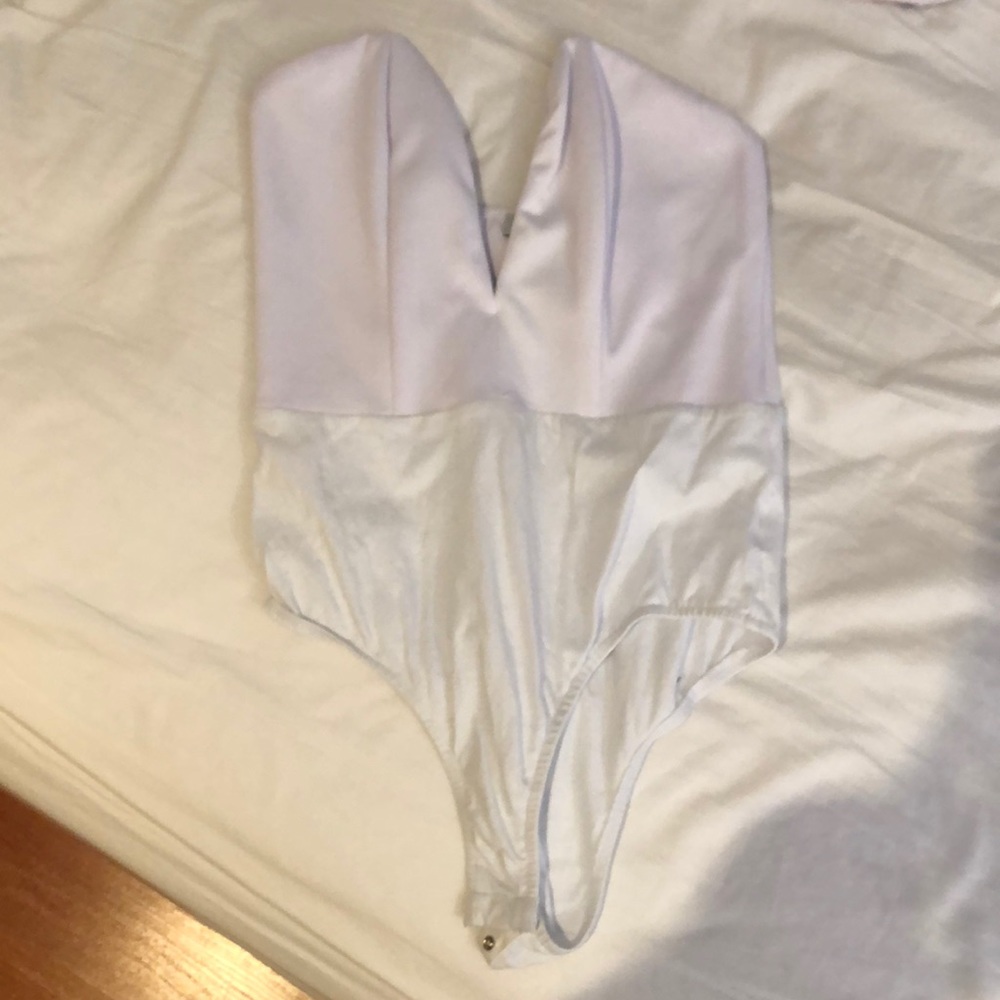 Tobi white body suit